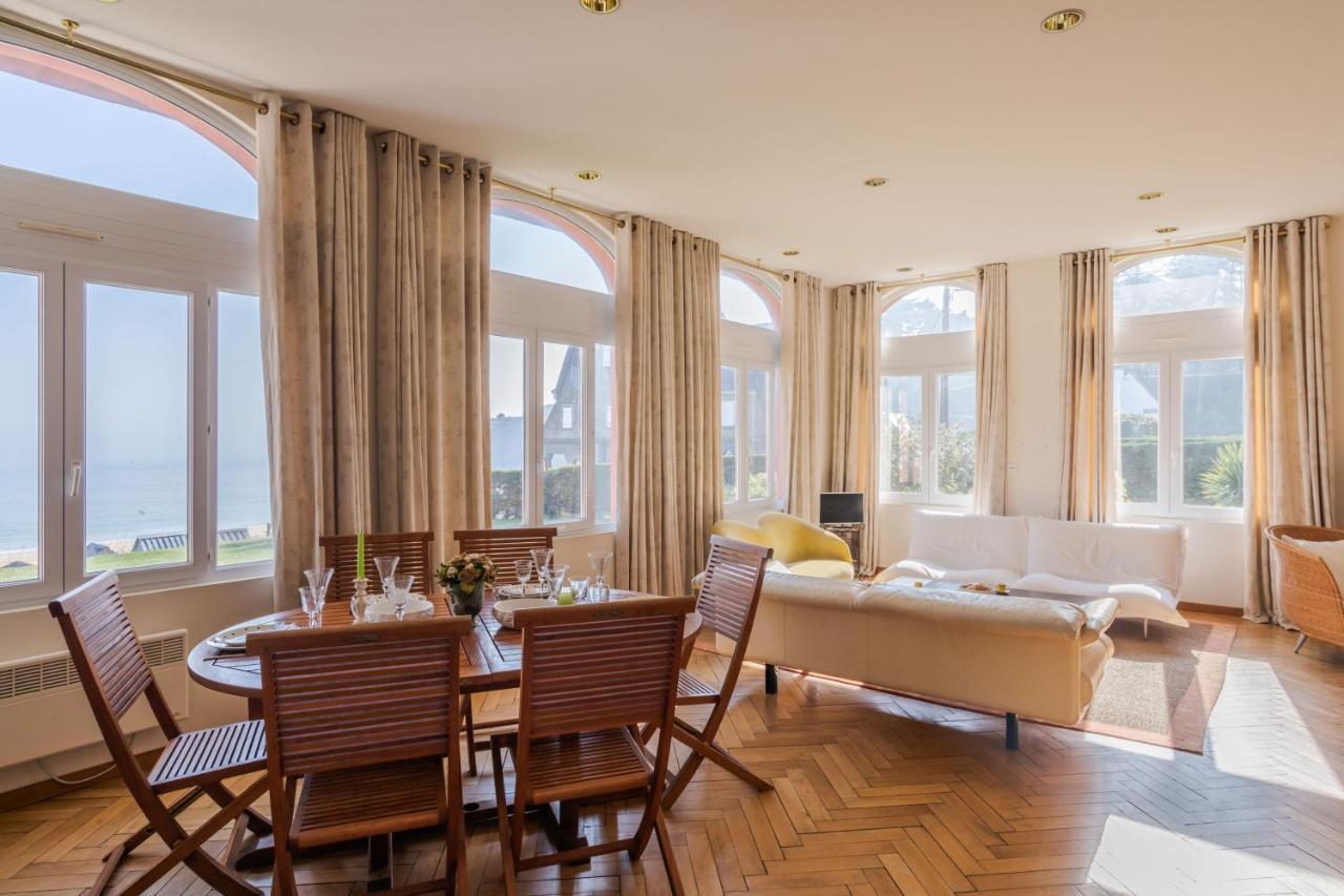 L'Ambassadeur - Magnifique Appartement Dans L'Ancien Hotel Ar Vro サン・カスト・ル・ギド エクステリア 写真